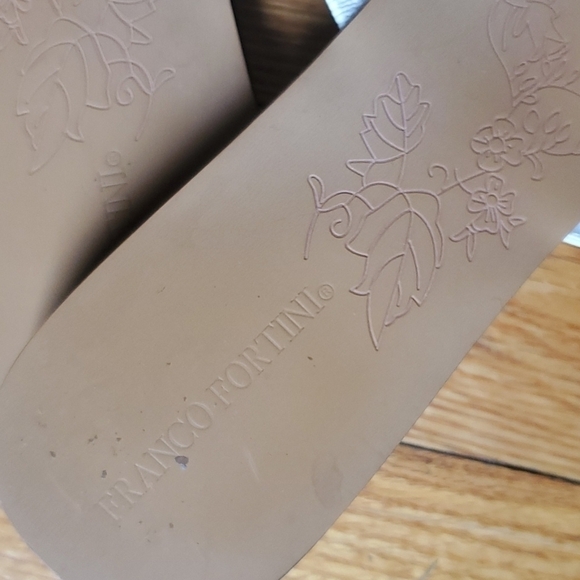 𝅺FRANCO Fortini sandals womens size 10 - Picture 2 of 4